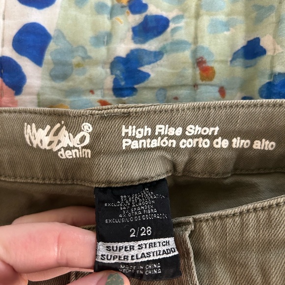 Mossimo High Rise Shorts - Picture 3 of 4